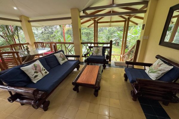 b99b7809-55ef-44df-a0aa-68110f12ce8f